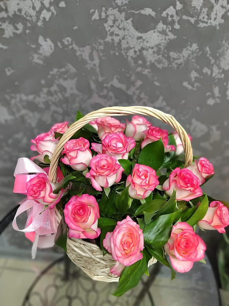 Цветочная композиция из Розы в корзине в Электроизолятор