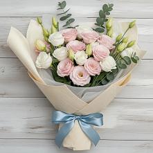 Букет цветов из:  Лизиантусы #REPLACE_PRED# Электроизолятор