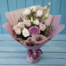 Букет цветов из:  Розы и Лизиантусы в Электроизолятор