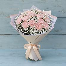 Букет цветов из:  Гвоздики в Электроизолятор
