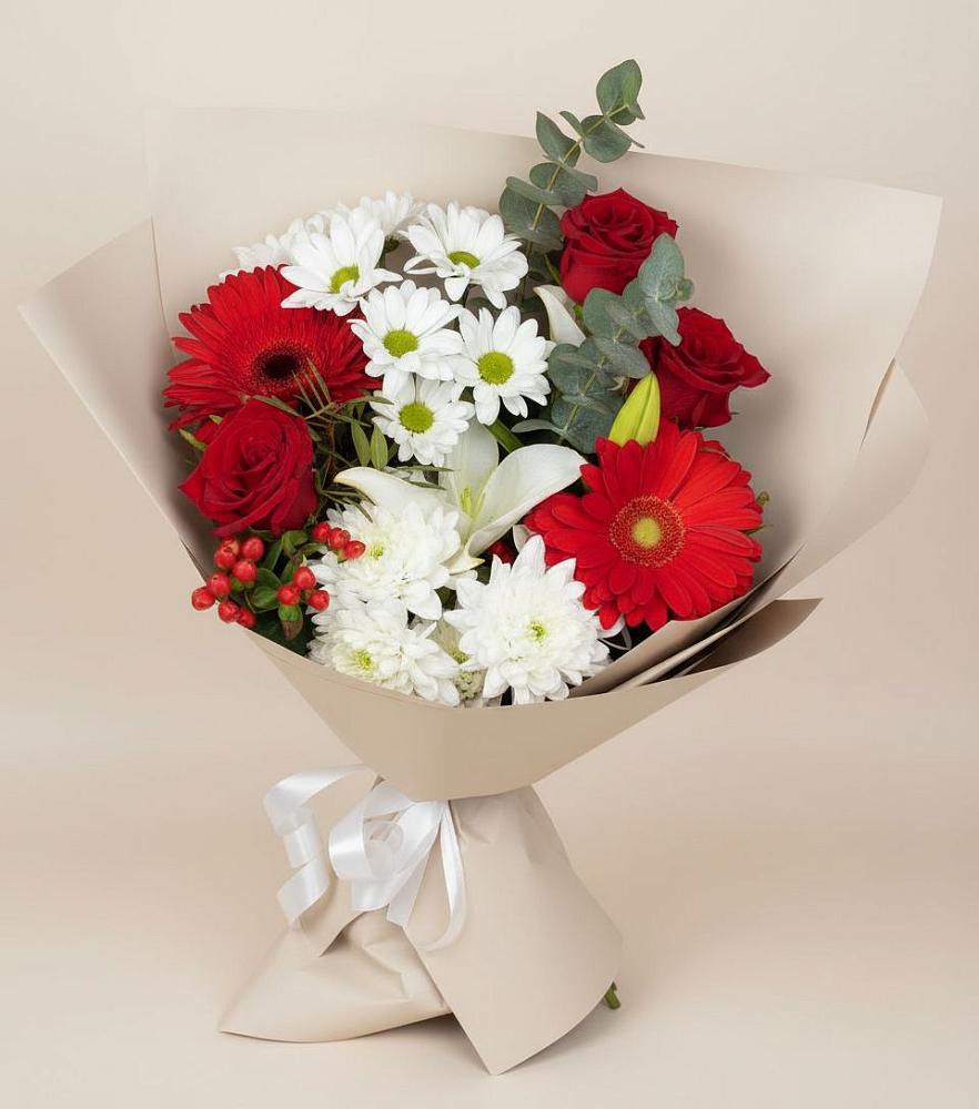 Букет цветов из: Розы, Хризантемы, Герберы и Лилии в Электроизолятор