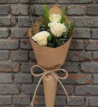 Букет цветов из:  Розы #REPLACE_PRED# Электроизолятор