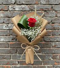 Букет цветов из:  Розы в Электроизолятор