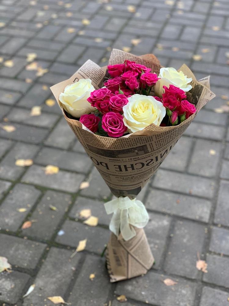 Букет цветов из: Розы в Электроизолятор