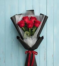 Букет цветов из:  Розы в Электроизолятор