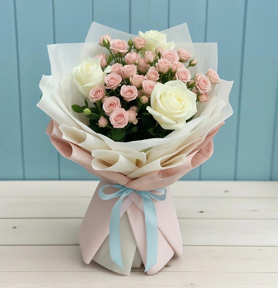 Букет цветов из: Розы в Электроизолятор