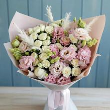 Букет цветов из:  Альстромерии и Розы в Электроизолятор